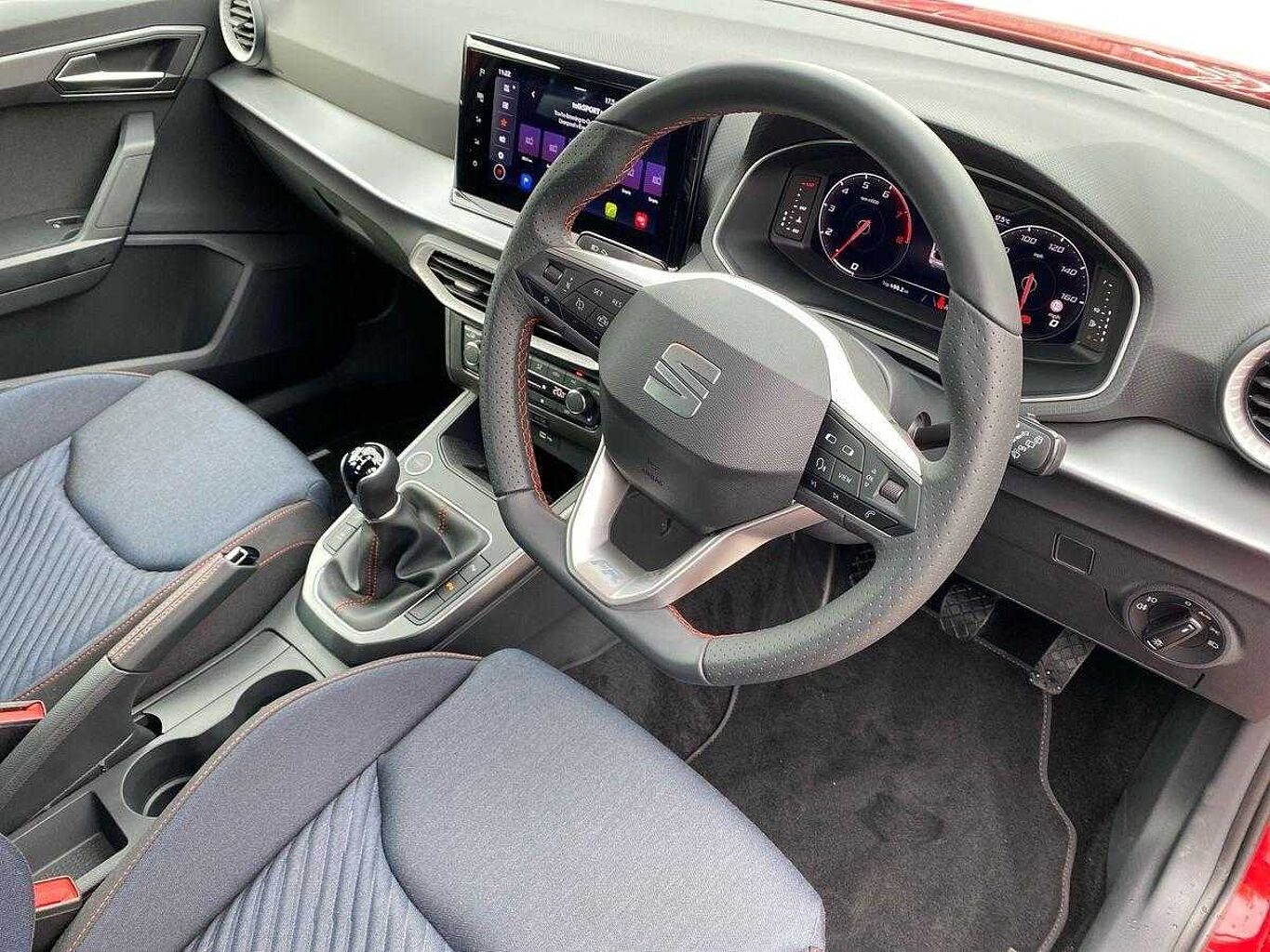 SEAT Arona 1.0 TSI 115 FR Black Edition 5dr